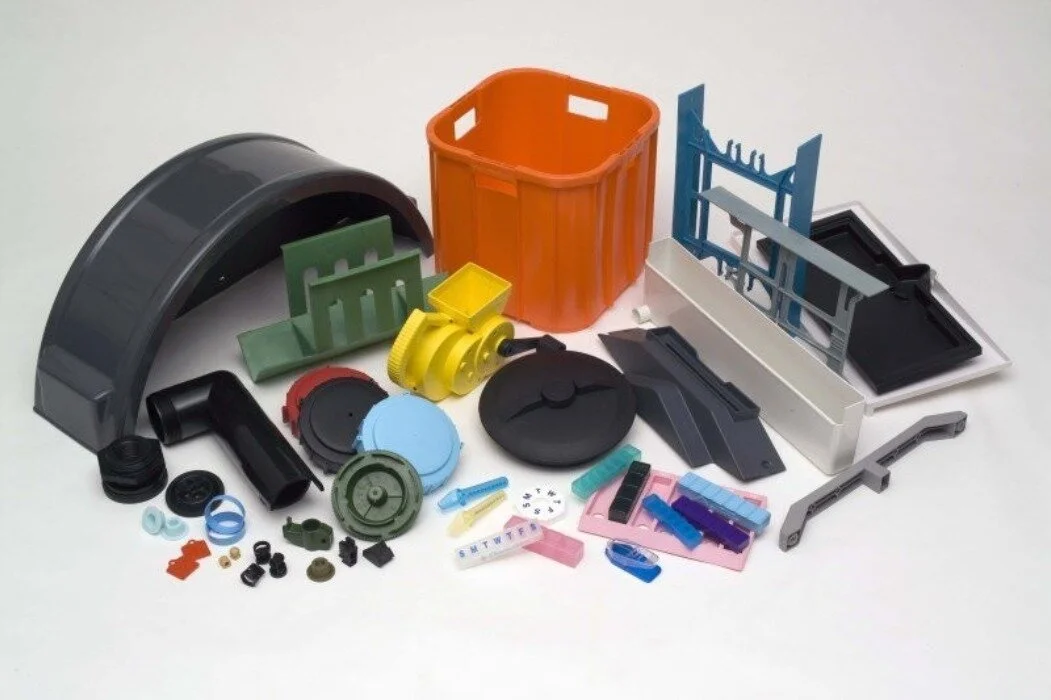 Variety of CNC machined prototype materials including aluminum, stainless steel and engineering plastics Variety of CNC machined prototype materials including aluminum, stainless steel and engineering plastics