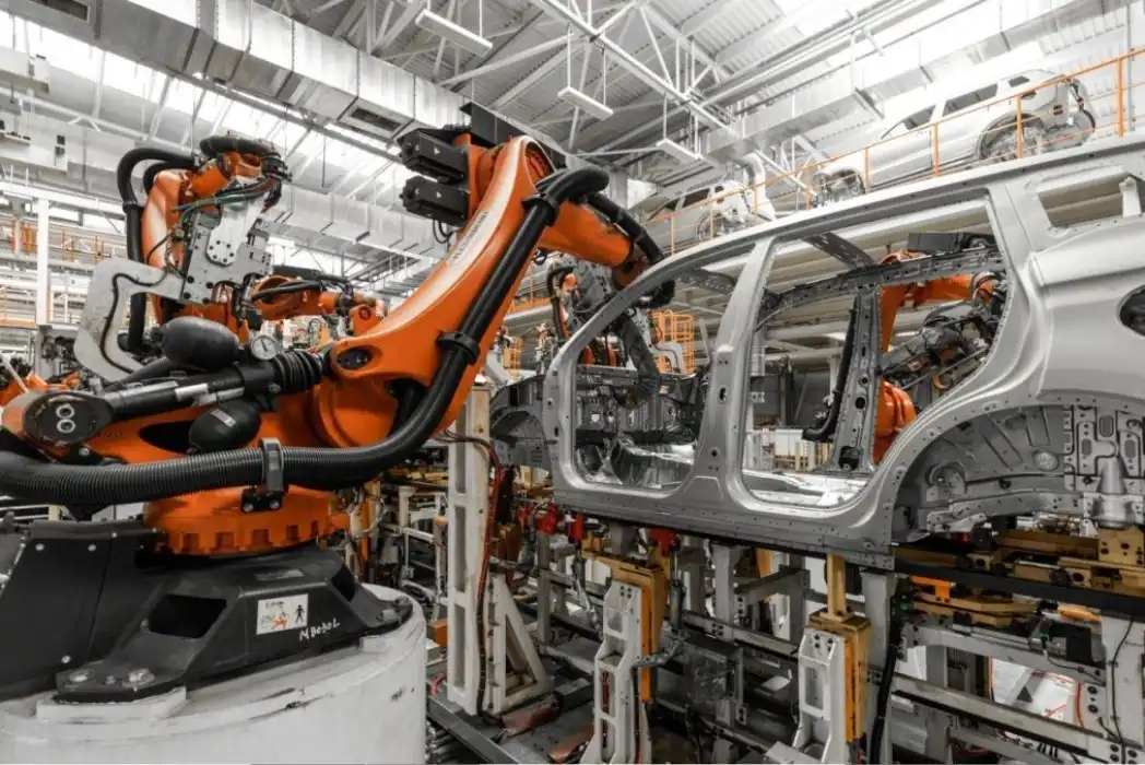 Automotive workshop assembling lightweight aluminium structural components